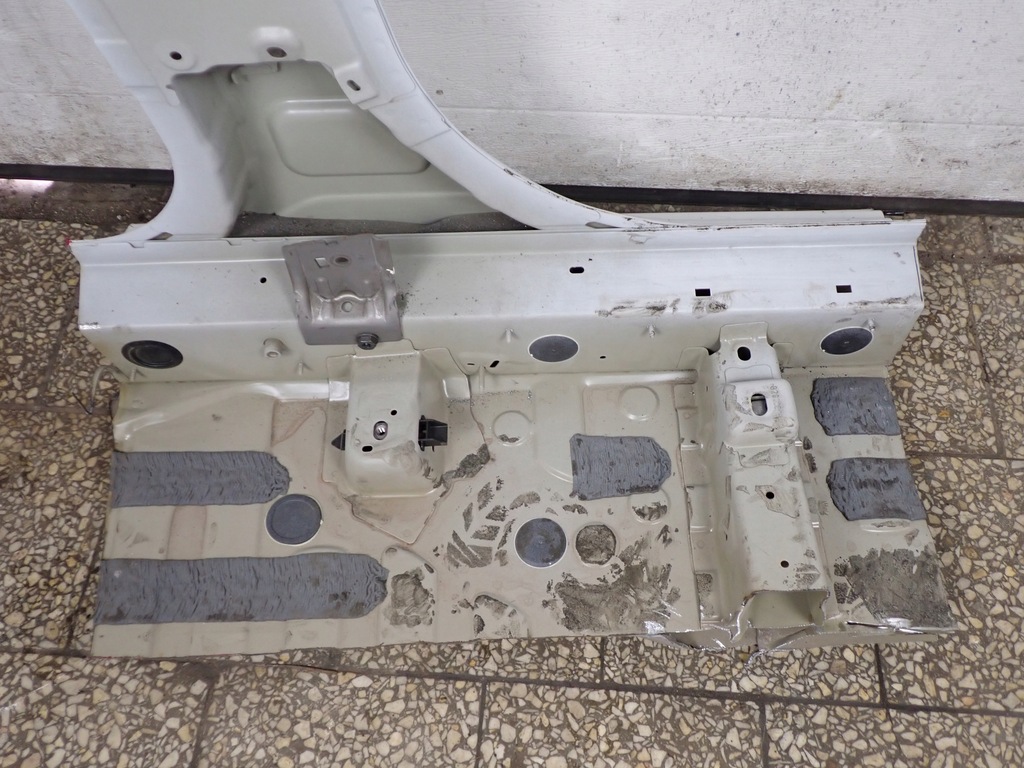 фото №7, Блок двигуна поріг лівий peugeot 208 i europa