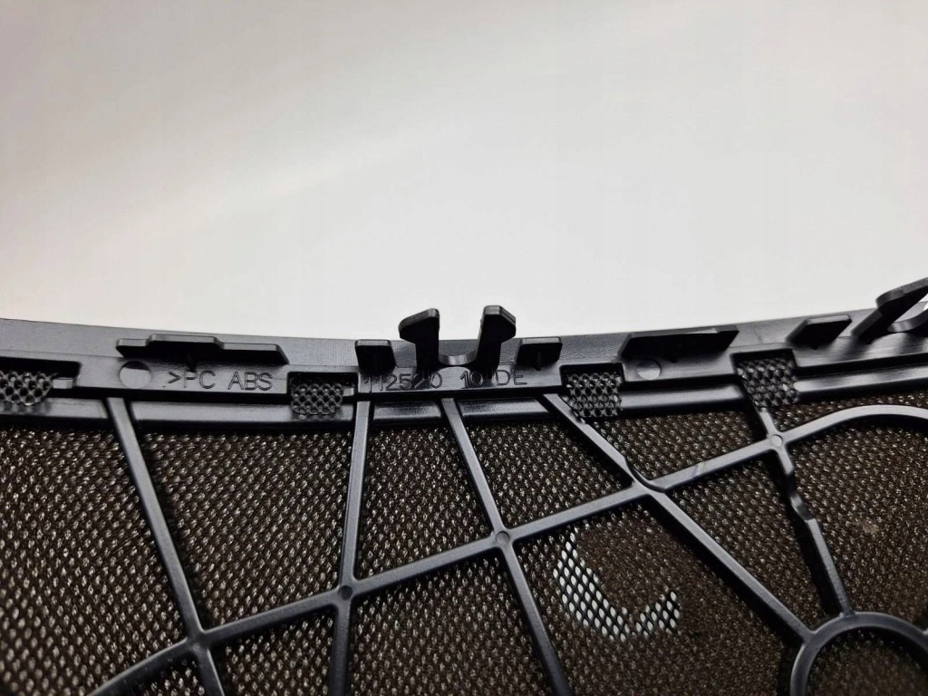 Купить Bmw 7 f01 f02 f03 f04 2009 накладка динамика полка задний багажника