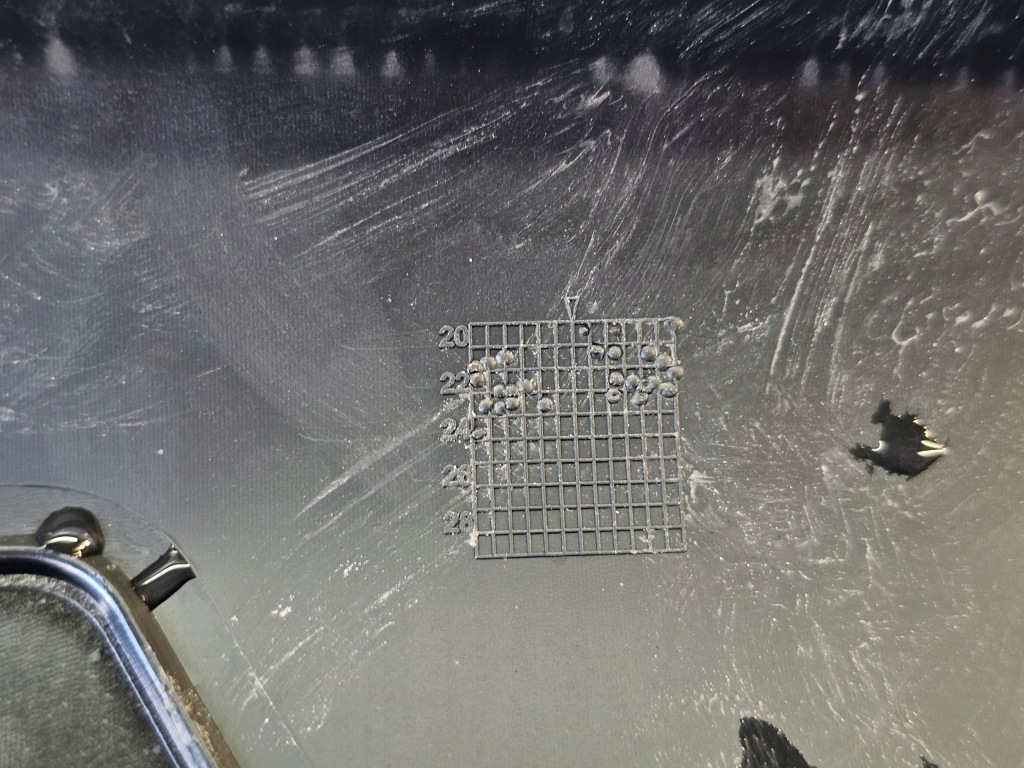 Кермо  повітря шторка жалюзі жалюзі volvo c40 recharge 31655241 Оригінал