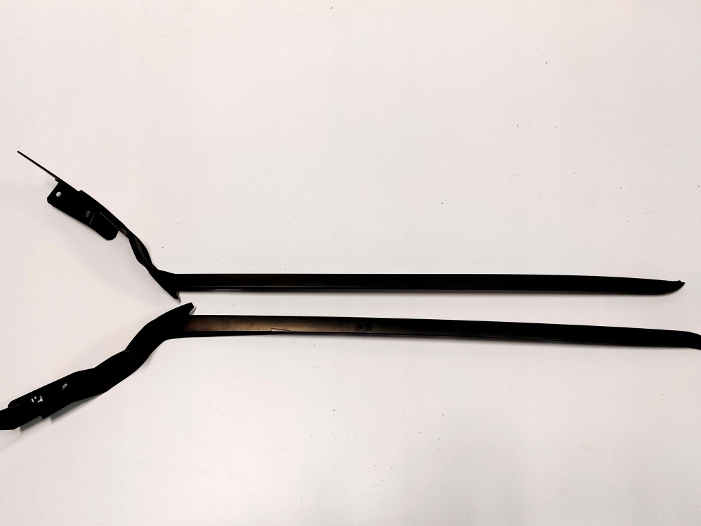 фото №1, Молдинг скло лобове lexus ux 250h f-sport