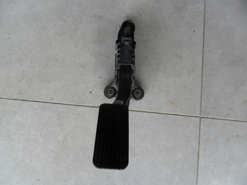 фото №1, Kia rio v педаль газу потенціометр 1.2 16v 2017 rok