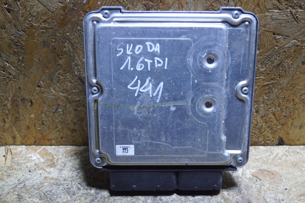 фото №7, Блок керування двигуна vw audi skoda seat 1.6 tdi 04l907309b