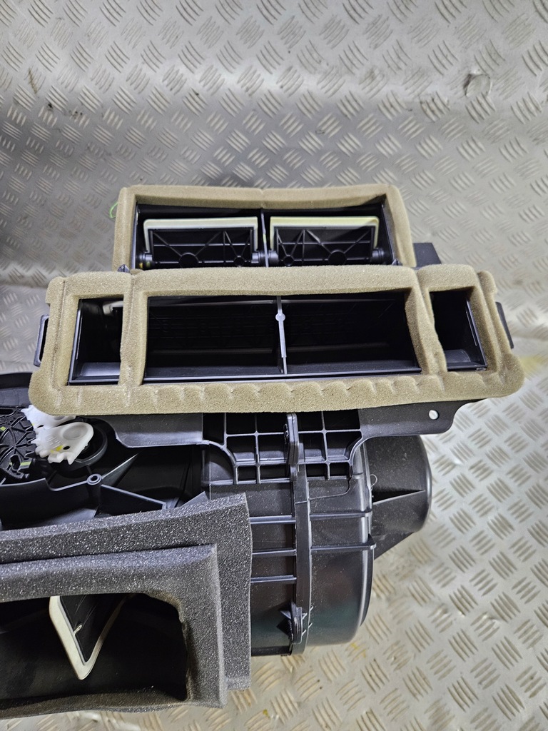 фото №6, Обігрівач ford focus mk3 europa