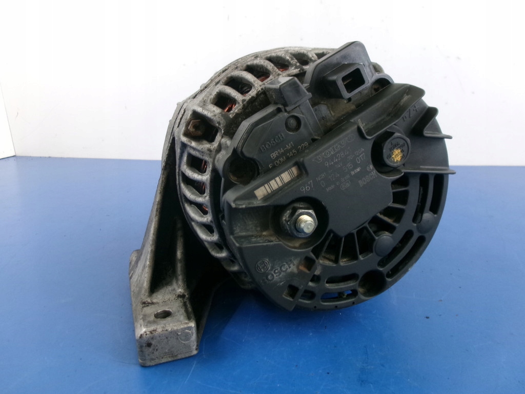 Volvo s80 1 2.9 200km генератор 9442841 bosch 0124515017 120a test Оригінал