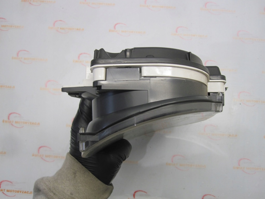 фото №6, Opel corsa d lift 13r счетчик приборы anglik 1303304b p0013372990