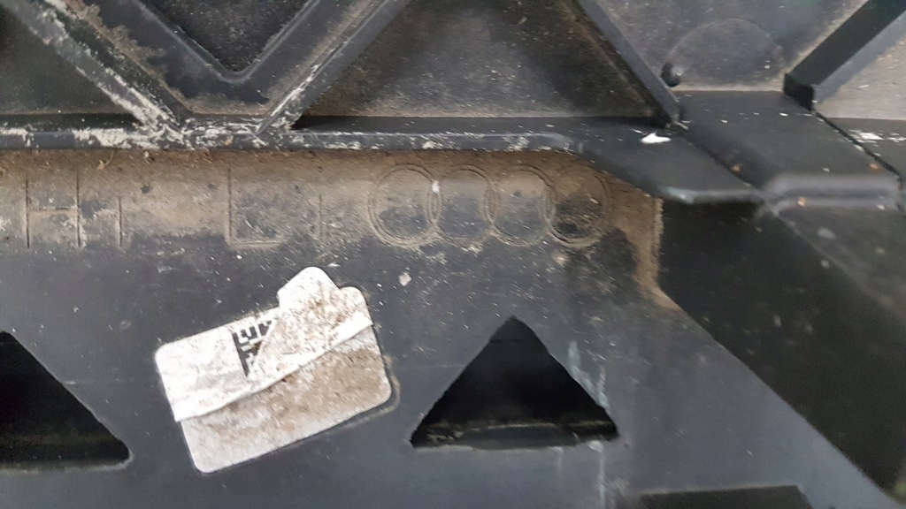 фото №10, Молдинг дверь задняя левый audi q8 4m8