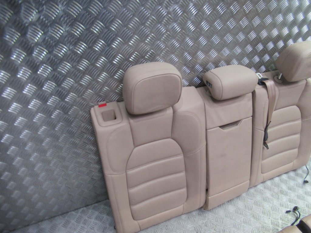 фото №10, Porsche macan 95b обивка сиденья обшивки салон заднее сиденье кожа mojavebeige