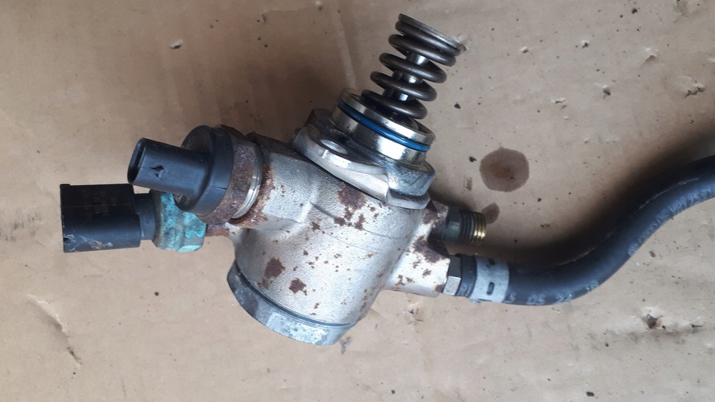 фото №7, A6 c7 4g помпа топлива 07l127026j 3.0 tfsi s4 b8