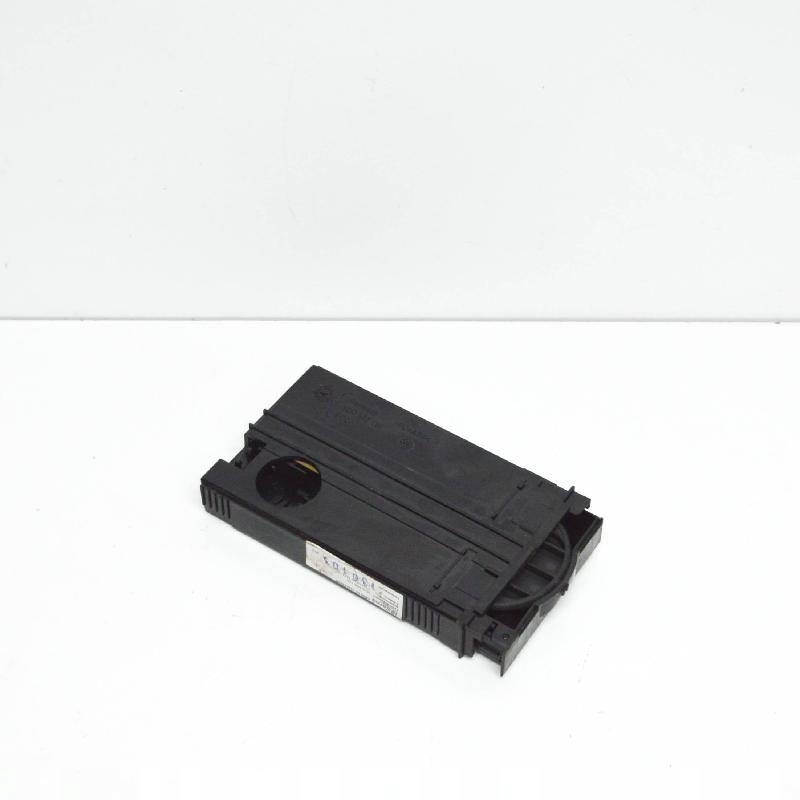 фото №9, Кронштейн na чашки vw phaeton 3d_ 3d08851203d0558120 5.0l дизель 230kw 2005