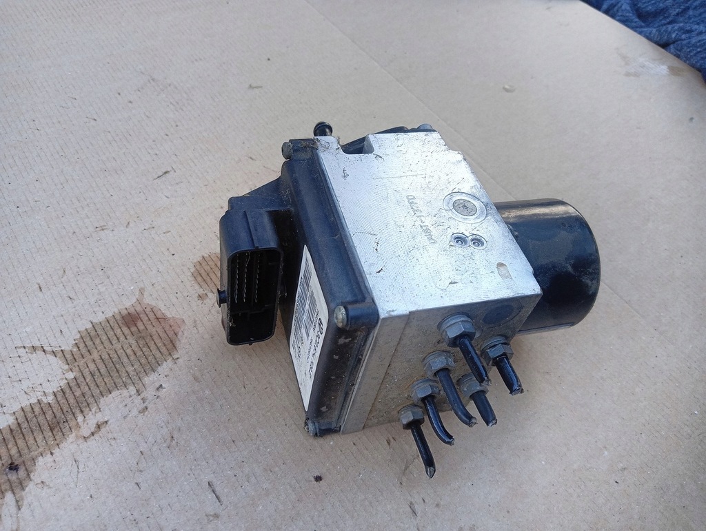 фото №1, Насос abs vw passat b6 3c0614109e