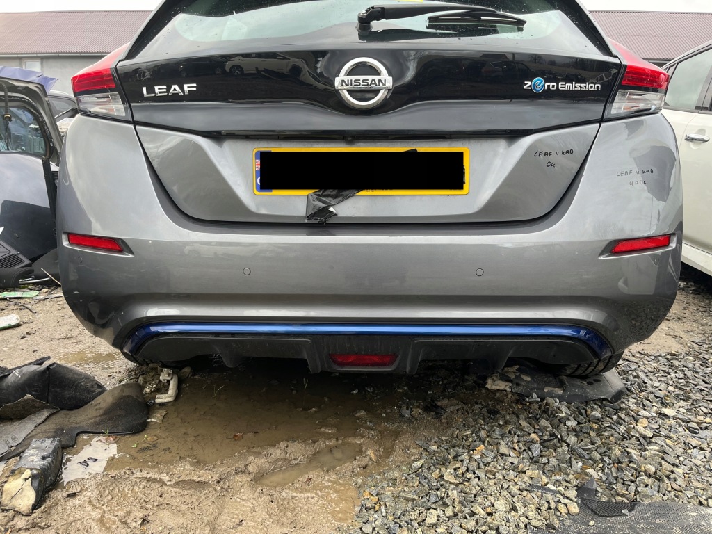 фото №1, Бампер задня nissan leaf ze1 ii 2 колір kad 4 pdc