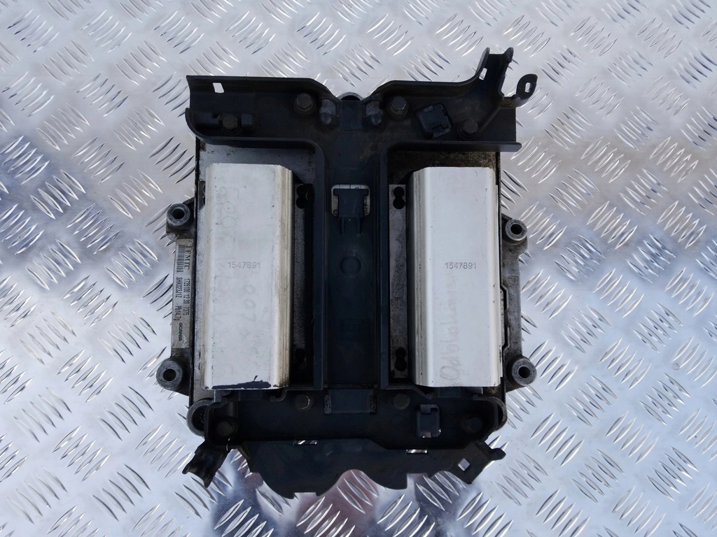 фото №1, Бортовий комп'ютер двигуна scania r s dc 13141