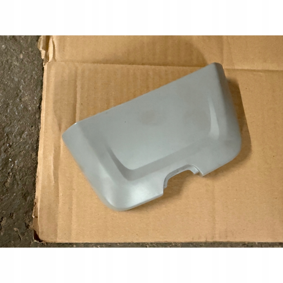 фото №1, Audi a1 82a gb ii 18- защита кронштейн радара 82a857519b