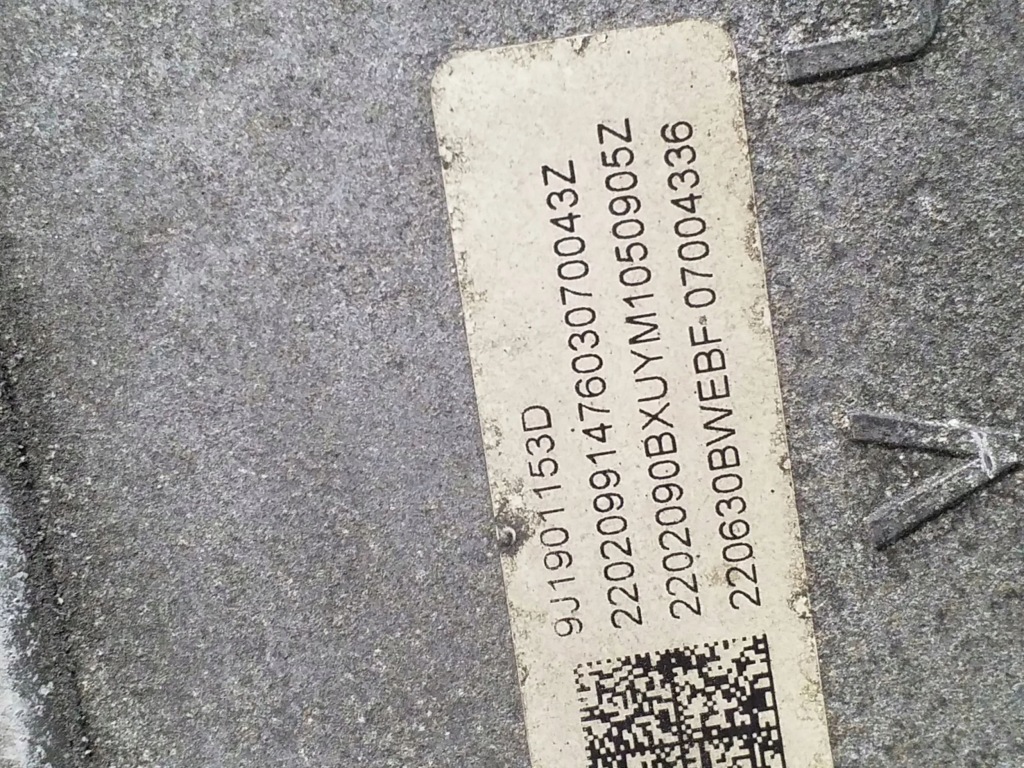 2022 porsche taycan 9j1 inwerter/przetwornica напряжения 9j1907123f Киев