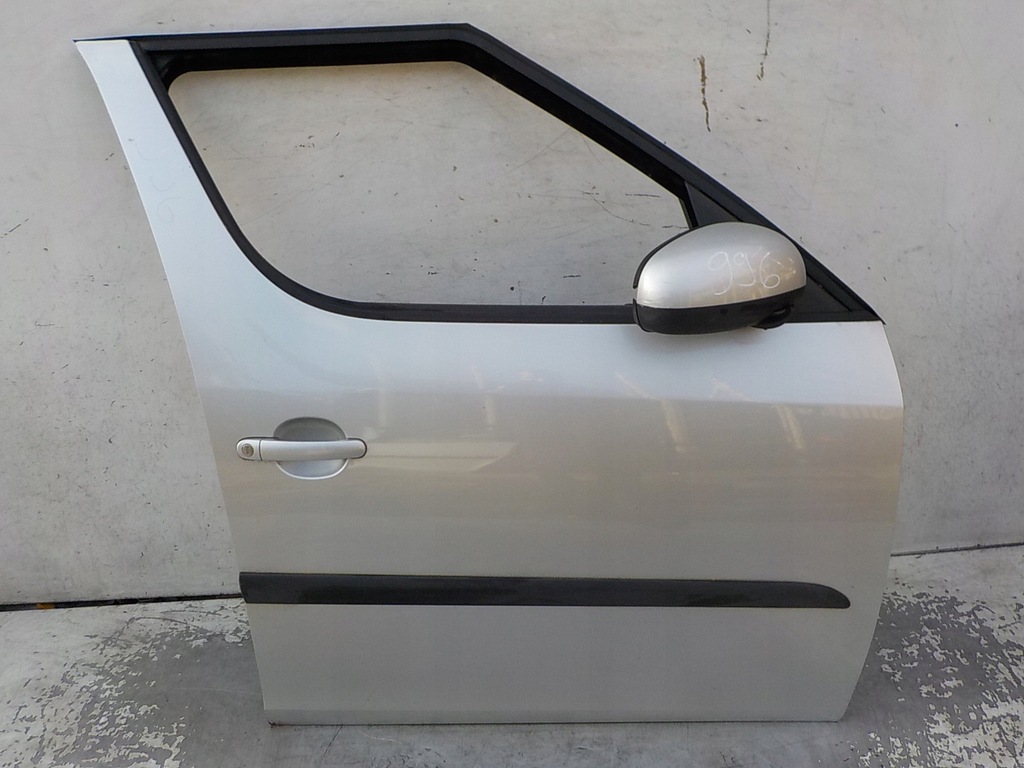 фото №1, 996 skoda fabia ii roomster дверь правое перед