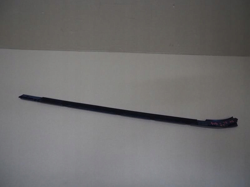 Молдинг ущільнювач parapet двері правий задній peugeot 308 ii t9 hb 9677879880 Недорого