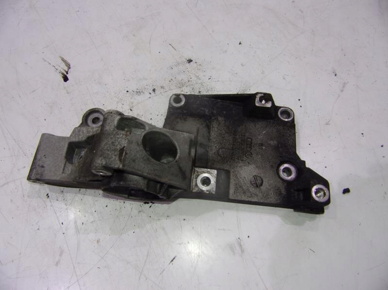 фото №1, Кронштейн основание генератора seat ibiza iv 6j 1.4 tdi