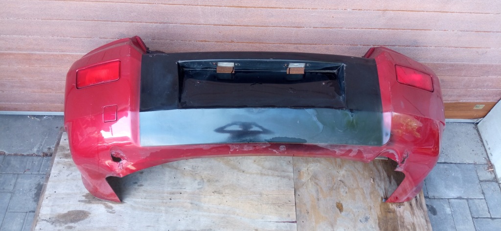 фото №1, Бампер задня dodge avenger колір червоний