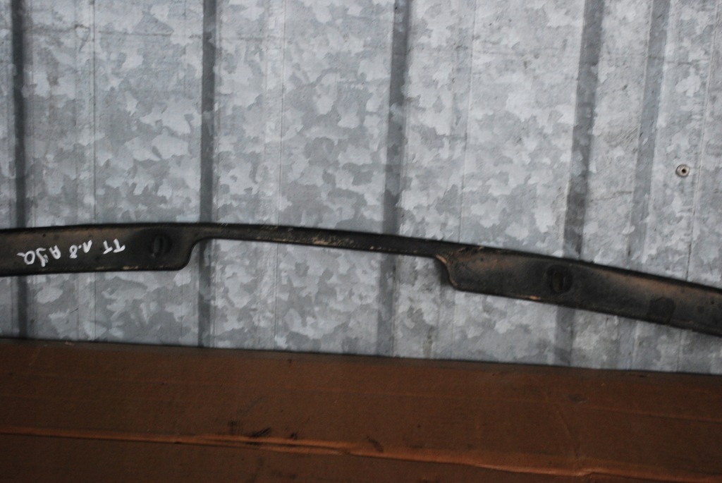 фото №7, Направляющая молдинг бампера audi tt 8n 8n0807863a