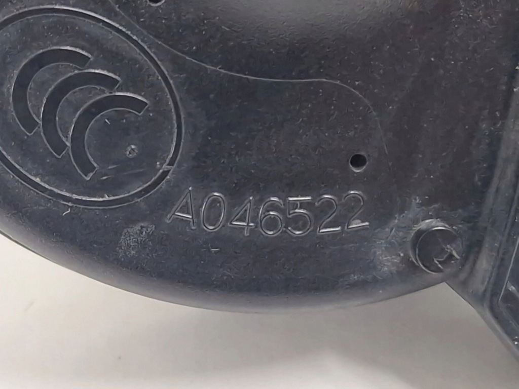 фото №7, Mercedes-benz cls c218 x218 2012 правая сторона клаксон