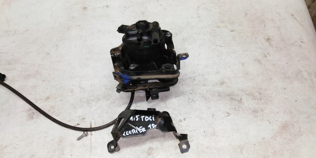 фото №1, Transit courier 15r корпус фильтра топлива 1,5 tdci