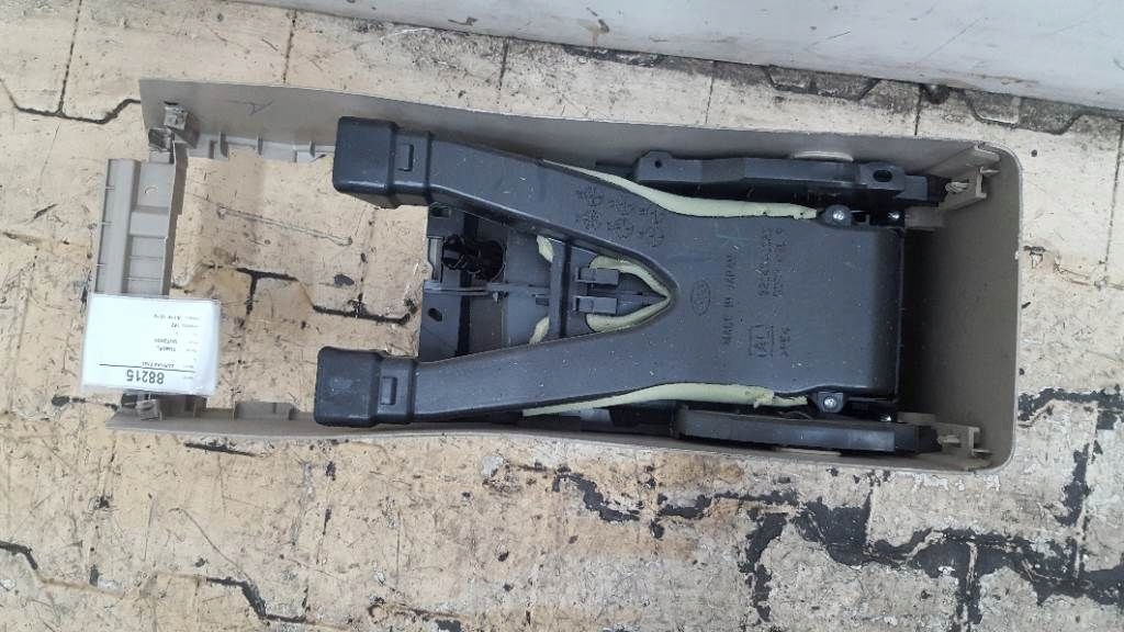 фото №10, Подлокотник туннель subaru outback v europa