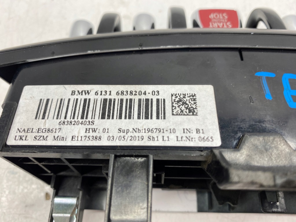 фото №2, Mini cooper f55 f56 панель запуск стоп 6838204