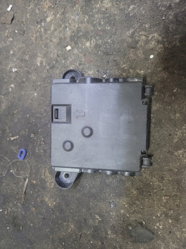 фото №1, Audi a6 c7 розподільник електричний 4g0937517