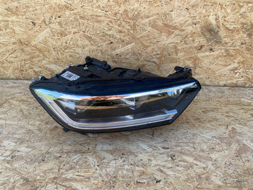 фото №1, Vw t-roc 2ga lift лампа перед права iq light n