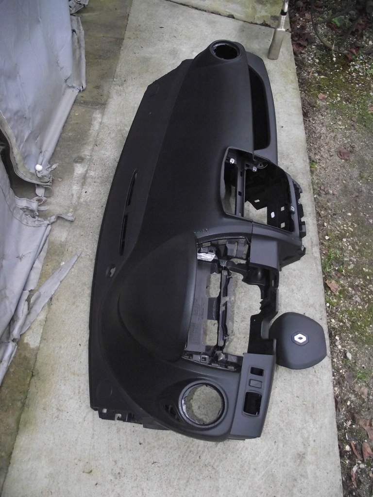 фото №3, Консоль приборная панель clio iv lift 18r eu приборная панель подушка безопасности