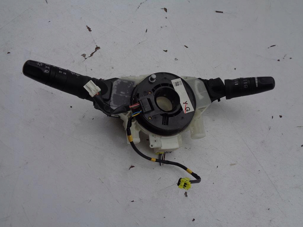 фото №1, Переключатель комбинированный nissan x-trail t30 fl