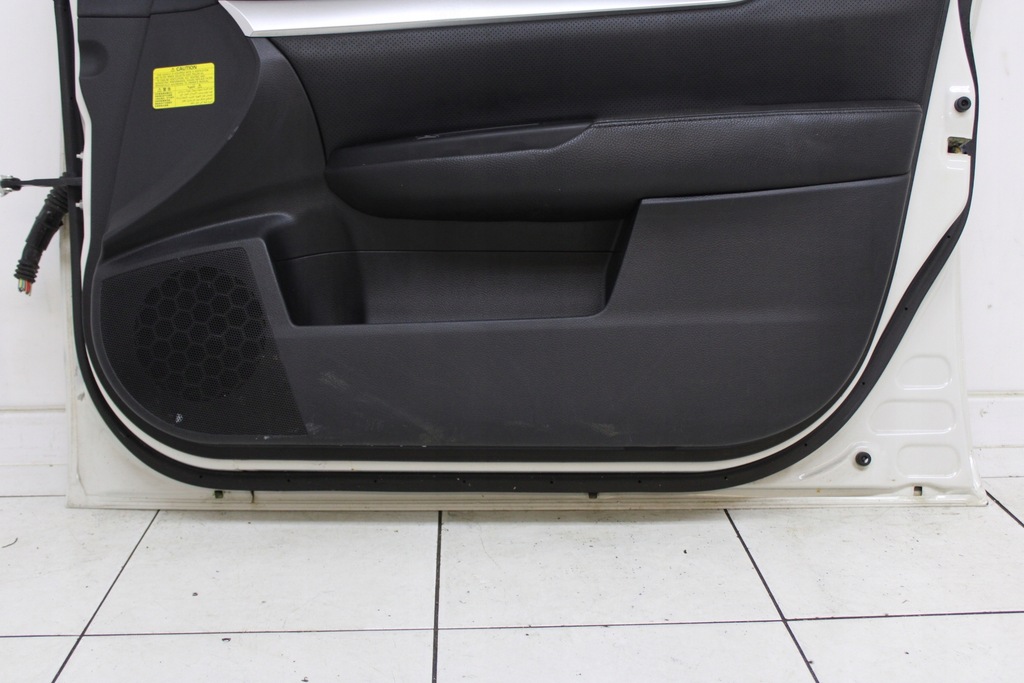 фото №13, Subaru outback iv 09r- дверь правое передние правый перед 37j