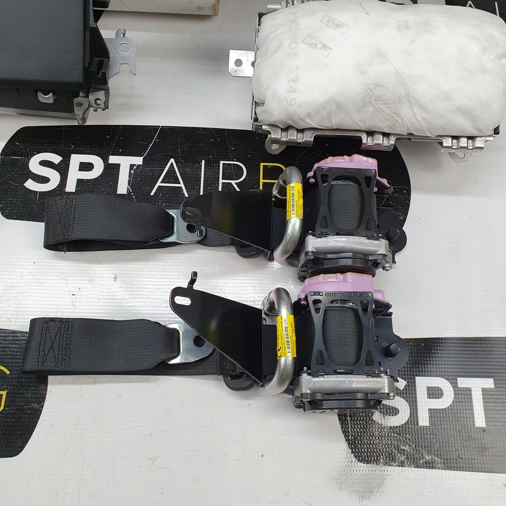 фото №9, Corolla e21 панель приладів консоль org подушки безпеки ремені подушка безпеки