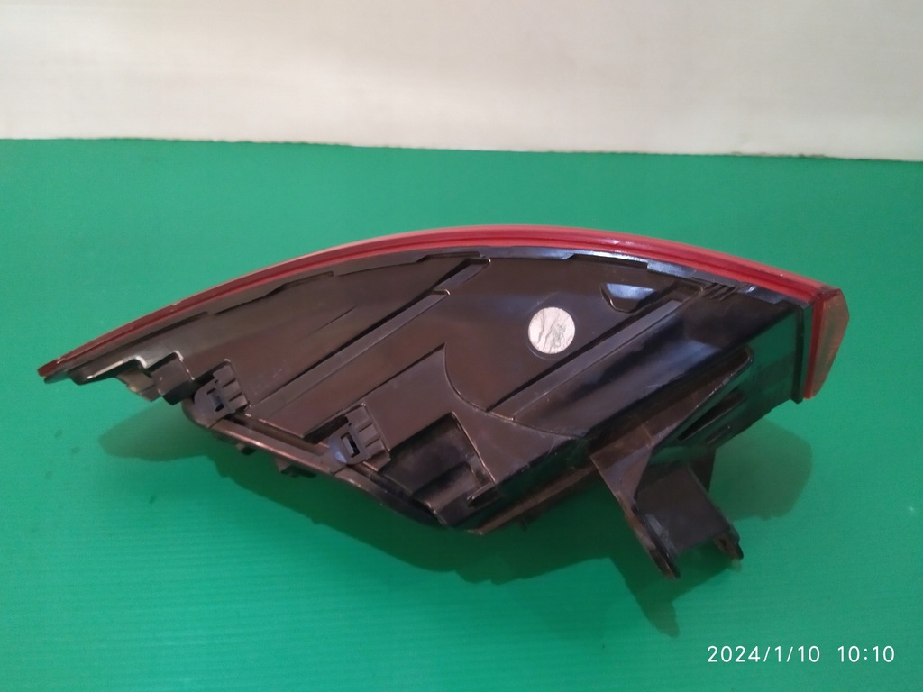 фото №7, Лампа правая задняя audi a4 b9 8w9945070