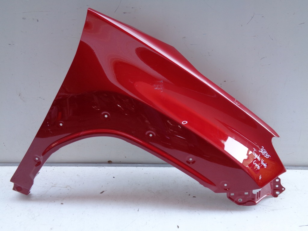 фото №1, Крыло правый передний toyota yaris cross 21- 36835