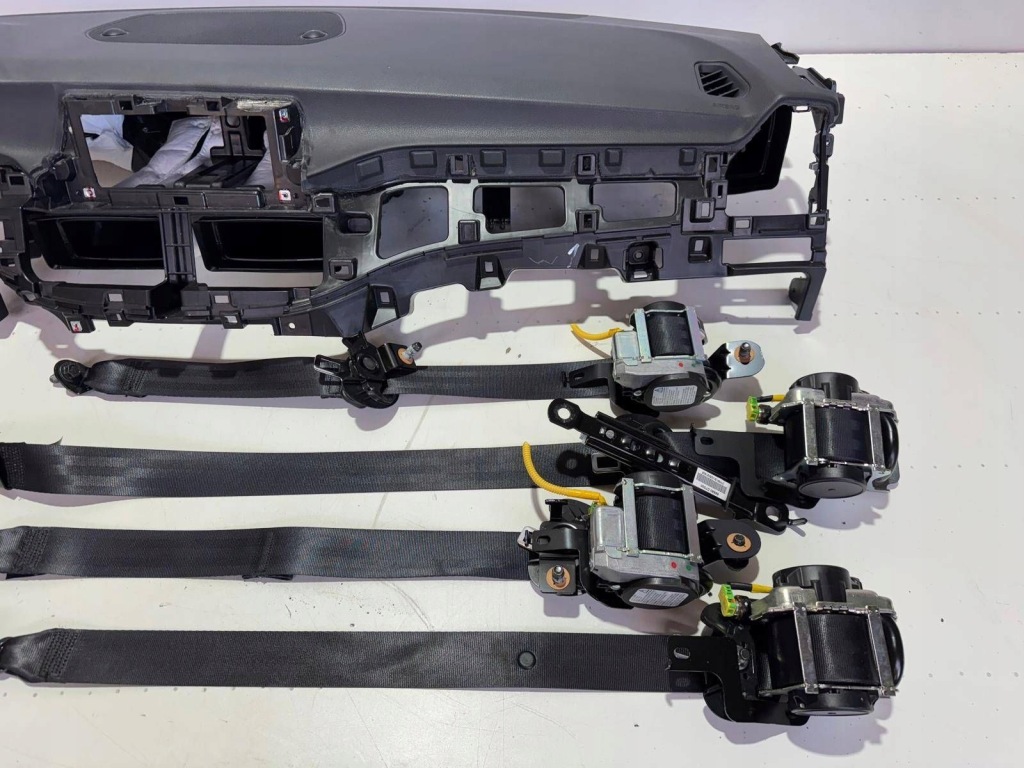 фото №7, Hyundai tucson iii lift приборная панель приборная консоль подушка безопасности ремни демонтаж