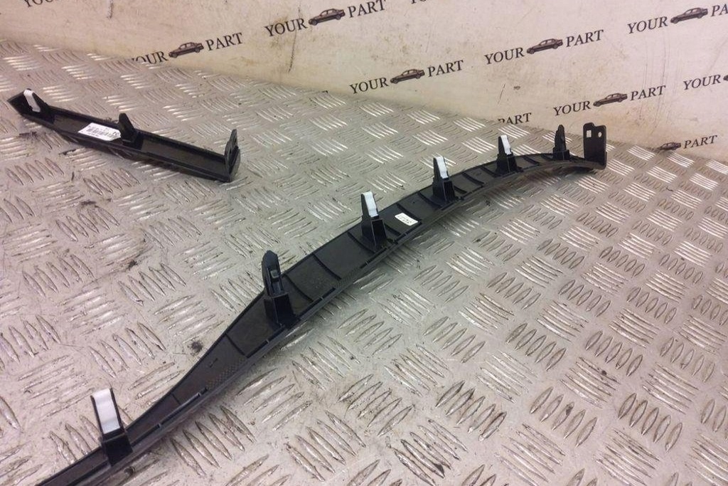 фото №8, Молдинг декоративная приборная панель hyundai i40 cw vf u09f383810 1.68l дизель 100kw