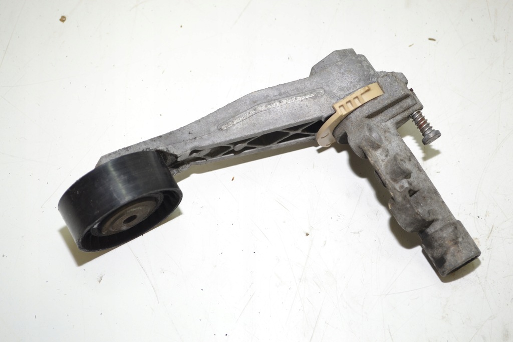 фото №1, Mini r55 r56 r57 r58 r60 натягувач ремінь 7571015 оригінал