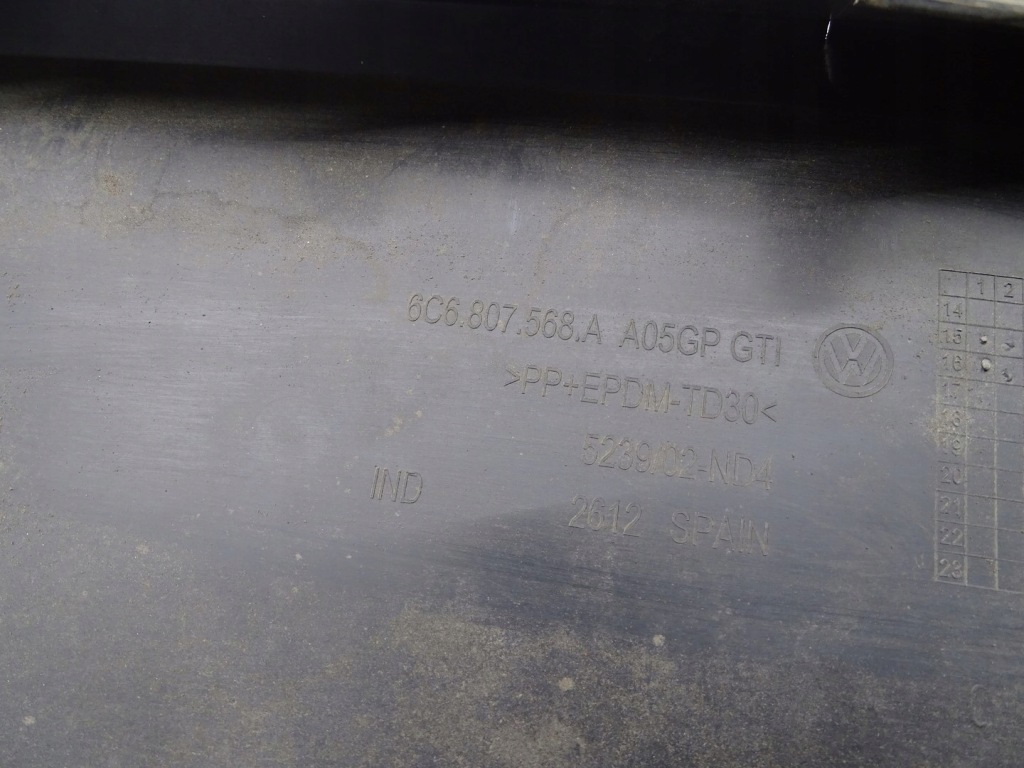 фото №12, Спойлер накладка диффузор бампера задняя задний vw polo v 6c gti 3d 6c6807568a