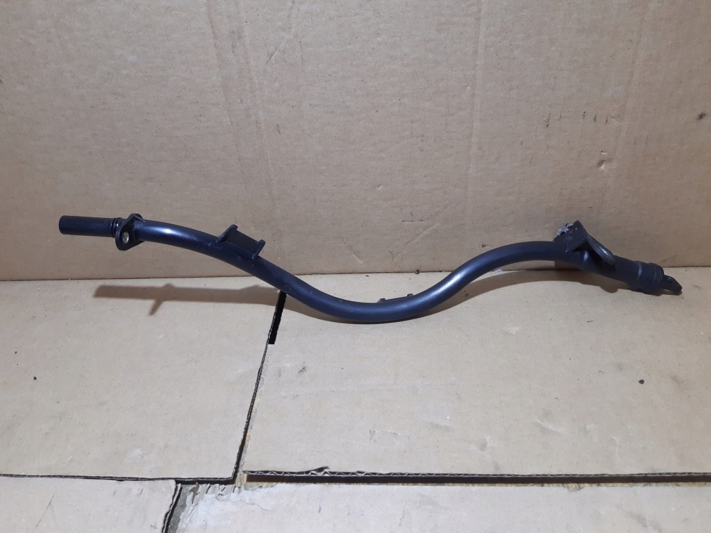 Купити Audi a6 c7 lift 2.o tdi ultra щуп щуп оливи трубка 04l103634