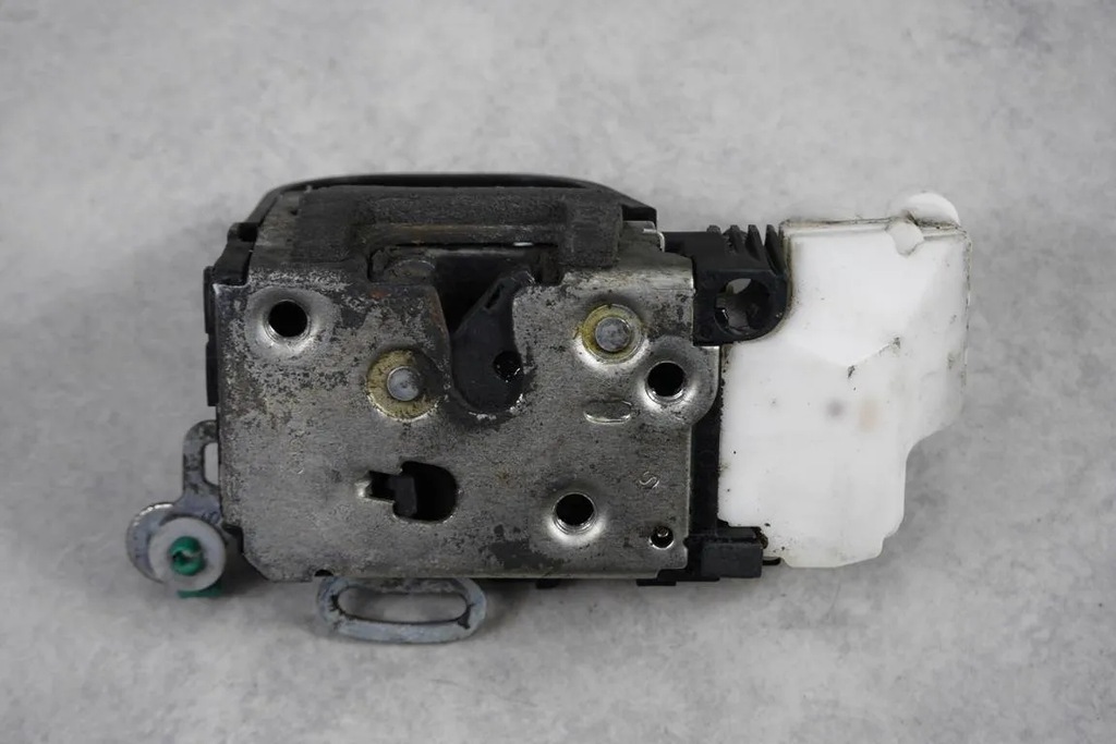 фото №5, Замок двері лівий 6 pin alfa romeo 147 00-04 3d eu