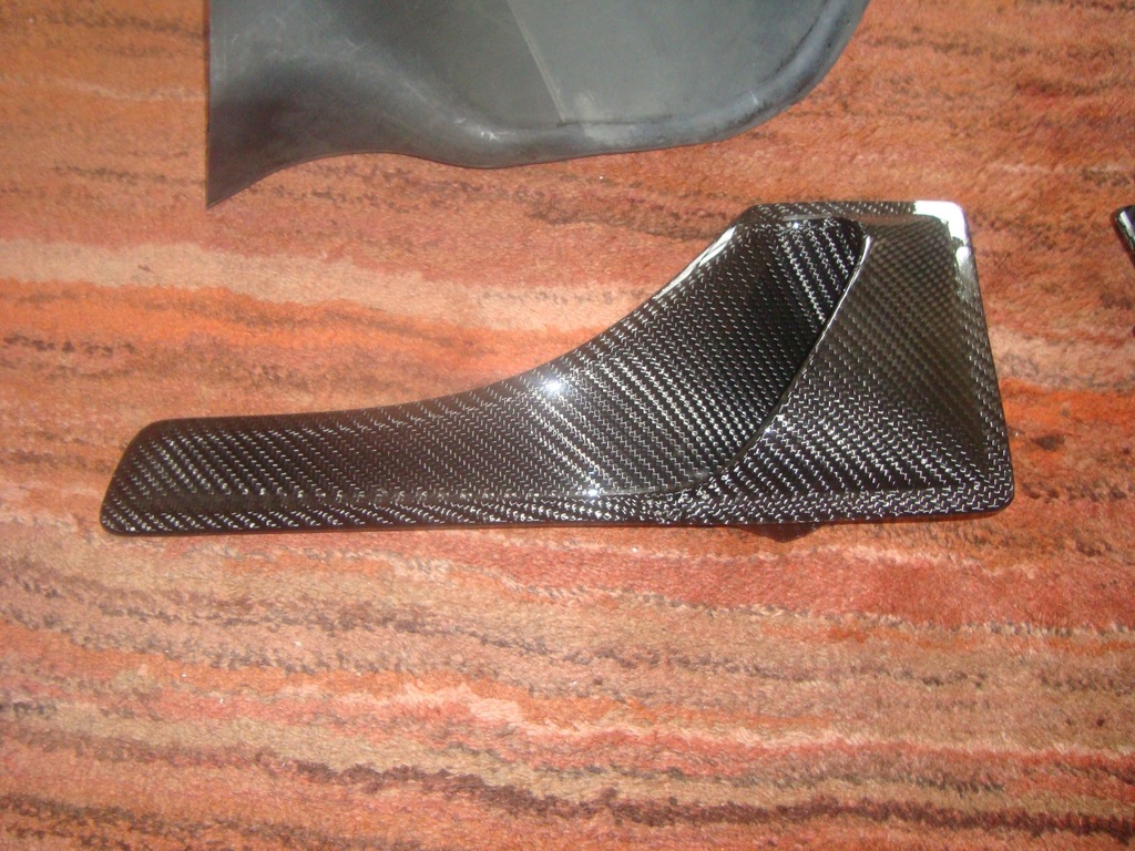 фото №5, Corvette c5 охлаждение набор трубы руль задних тормозной карбон 100%