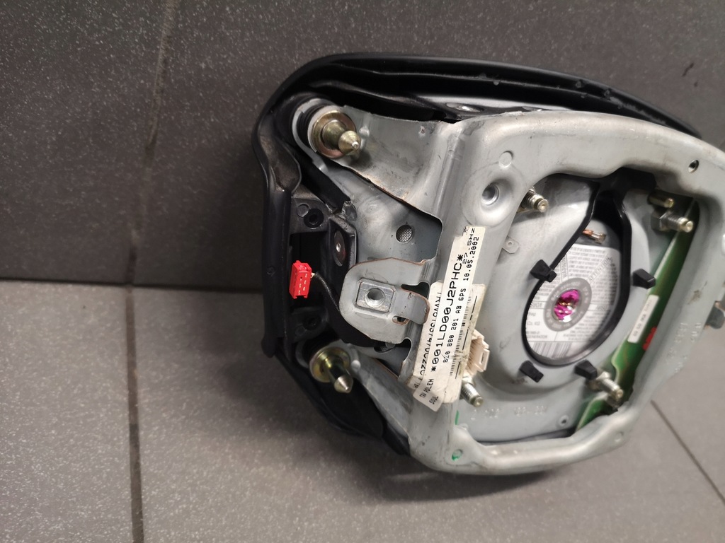 фото №11, Подушка подушка безопасности руля audi a4 b6 8e0880201ab