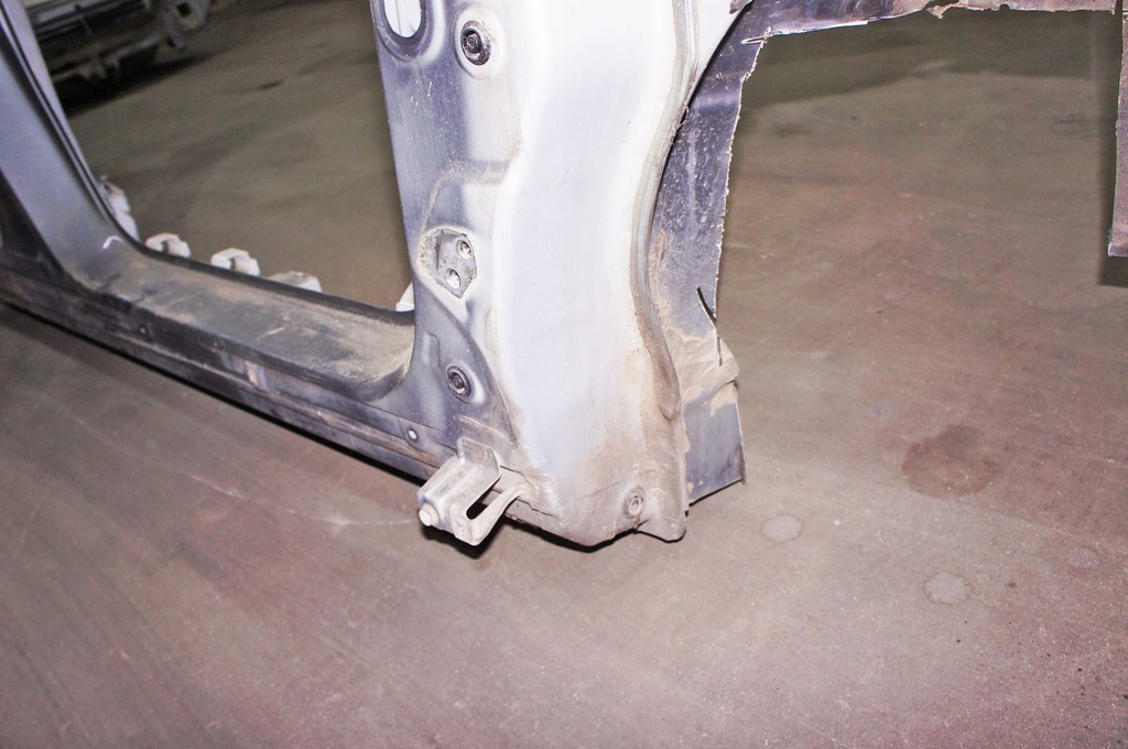 фото №5, Pn289 suzuki vitara iii поріг блок двигуна a правий перед