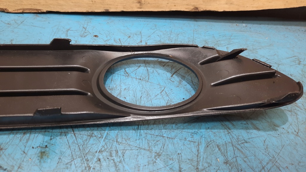 фото №5, Volvo s40 ii рамка решітка протитуманної фари права 30744920