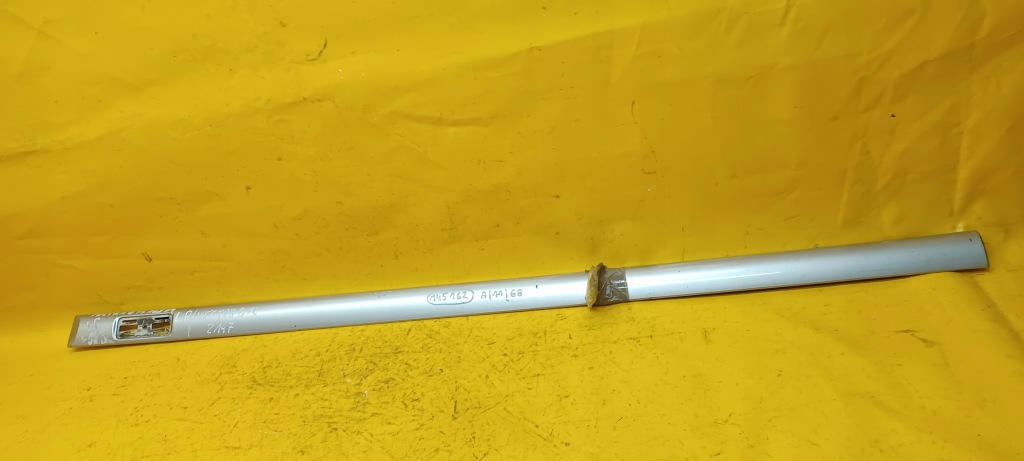 фото №1, Молдинг дверь левый перед vectra b z147 90586905