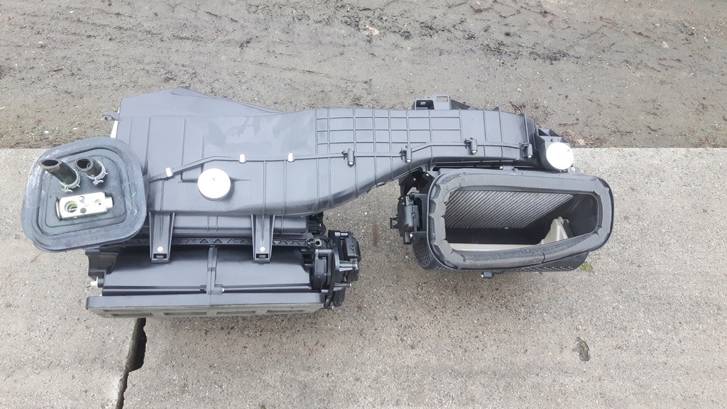 фото №1, Jeep grand cherokee wk2 отопитель p68110179ai