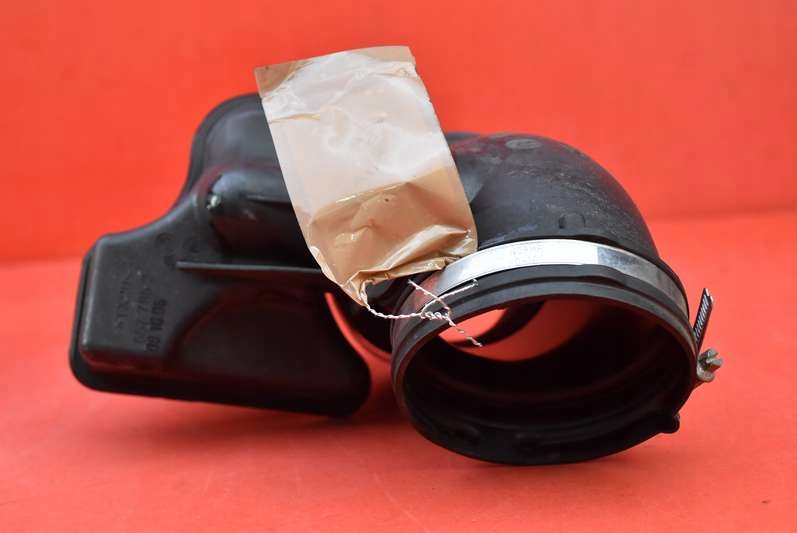 Пабтрубок  шланг труба воздуха 7536004-05 bmw e90 e91 2.5i 218 km 04-10 в Украине