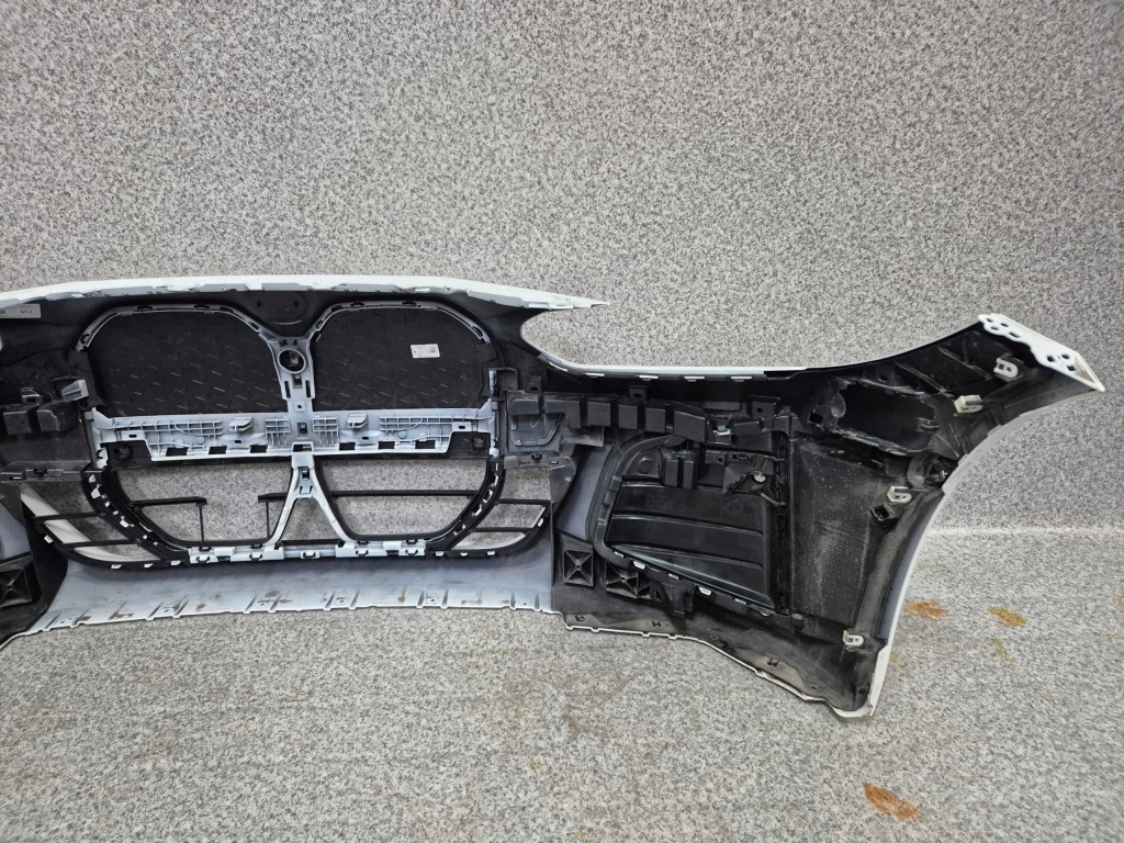 Купити Bmw 4 i4 g26 m-pakiet lci рестайлінг  бампер перед передній решітка радіатора решітка  оригінал