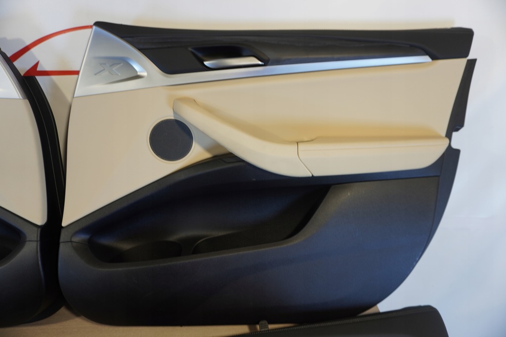 фото №11, Обшивки обивка дверь bmw x3 g01 led шторка